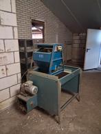 Voerbak met weger, Ophalen, Drinken en Voederen