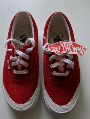 Vans women shoes beschikbaar voor biedingen