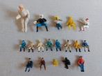 18 Diverse zittende POPPETJES Coureur; Bestuurder; Motor etc, Ophalen of Verzenden, Zo goed als nieuw
