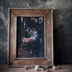 Hert in landelijk houten lijst., Ophalen of Verzenden