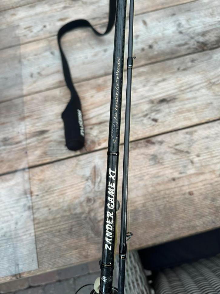 Hearty rise  Zander Game XT 7112ML + Shimano Vanquish C3000, Watersport en Boten, Hengelsport | Roofvissen, Zo goed als nieuw