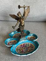 Porselein met bronzen engeltje decoratief, Antiek en Kunst, Antiek | Koper en Brons, Ophalen of Verzenden