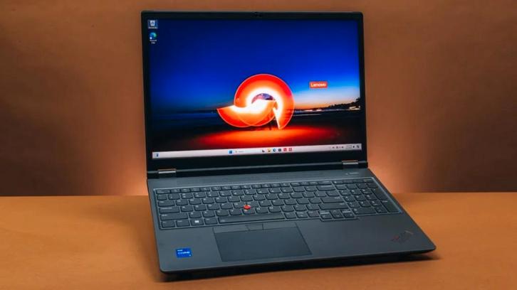 thinkpad p16 gen 1 goede staat weinig laad cycli, Computers en Software, Windows Laptops, Zo goed als nieuw, 16 inch, SSD, 4 Ghz of meer