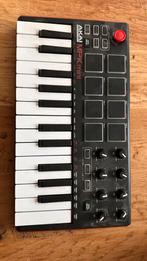 Akai MPKmini - Keyboard Controller in Goede Staat, Muziek en Instrumenten, Keyboards, Overige aantallen, Zo goed als nieuw, Aanslaggevoelig