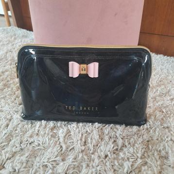 Grote Ted Baker Toilettas beschikbaar voor biedingen