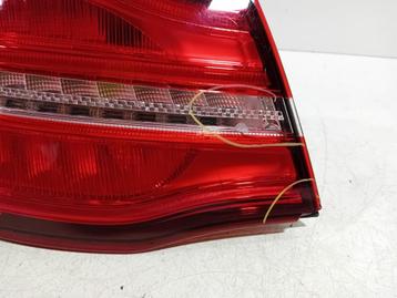 Achterlicht links buiten Mercedes-Benz GLE beschikbaar voor biedingen