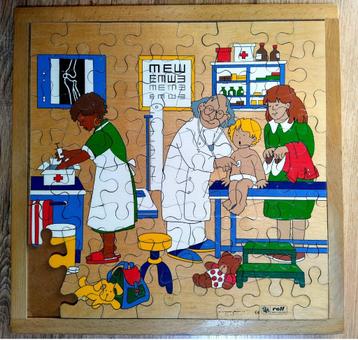 puzzle naar de dokter houten puzzel beschikbaar voor biedingen