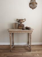 Antiek Frans tafeltje, Ophalen