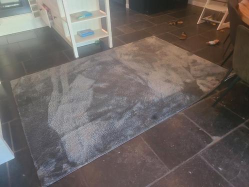 Kwantum vloerkleed 1.60 bij 2.30, Huis en Inrichting, Stoffering | Tapijten en Kleden, Zo goed als nieuw, 200 cm of meer, 200 cm of meer