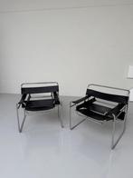 Marcel Breuer Wassily Chair 2 paar zwart, Huis en Inrichting, Stoelen, Ophalen, Zo goed als nieuw, Zwart, Twee