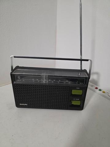 Vintage Philips Draagbare Radio 90RL250 beschikbaar voor biedingen