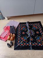 Staphorster stipwerk stof en klompjes met en zonder stipwerk, Overige kleuren, 120 cm of meer, Ophalen of Verzenden, Zo goed als nieuw