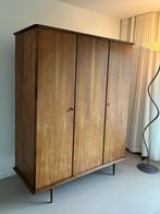 Vintage mid-century kledingkast | jaren 50/60 | warm hout, Huis en Inrichting, Kasten | Kledingkasten, Ophalen, Met deur(en), Vintage mid-century kledingkast