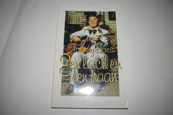 Boek: Johnny Hoes Een lach en een traan., Verzamelen, Muziek, Artiesten en Beroemdheden, Zo goed als nieuw, Boek, Tijdschrift of Artikel