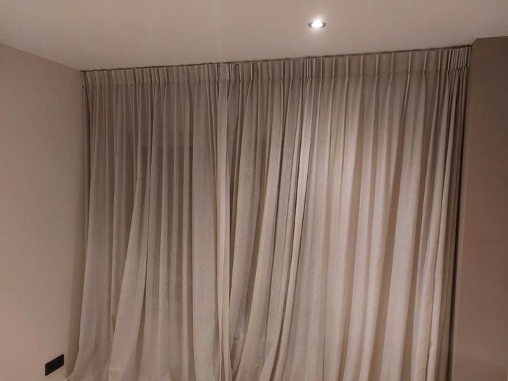 Gordijnen zand kleur, Huis en Inrichting, Stoffering | Gordijnen en Lamellen, Zo goed als nieuw, 100 tot 150 cm, Ophalen of Verzenden