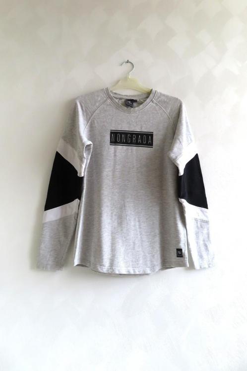 Sweater Grijs Non Grada mt S (J23), Kleding | Heren, Truien en Vesten, Zo goed als nieuw, Maat 46 (S) of kleiner, Zwart, Ophalen of Verzenden