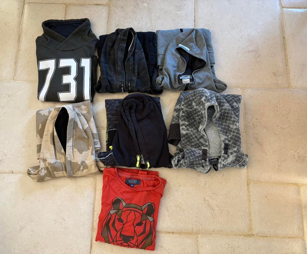 Kledingpakket Jongens Maat 134-140, Kinderen en Baby's, Kinderkleding | Maat 134, Ophalen of Verzenden, Gebruikt, Jongen, Trui of Vest