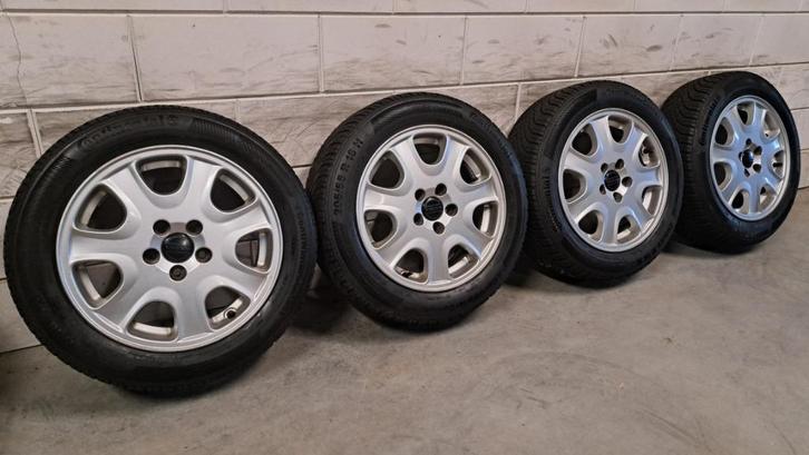 Winterbanden Volvo V70 S60 S70 S80 C70 850 960 205/55/16, Auto-onderdelen, Banden en Velgen, Banden en Velgen, Winterbanden, 16 inch