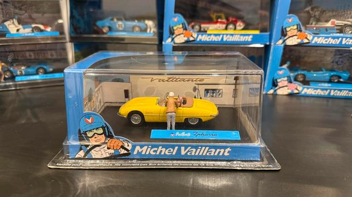 Nr35. Vaillante Ipharra (seal) - Michel Vaillant, Hobby en Vrije tijd, Modelauto's | 1:43, Gebruikt, Auto, Overige merken, Ophalen of Verzenden
