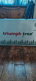 Triumph Tree kerstboom:  is een kunstboom, Diversen, Kerst, Ophalen, Zo goed als nieuw