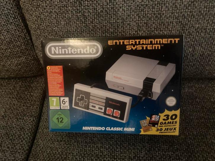 Nintendo NES Mini - Nieuw in Doos!, Spelcomputers en Games, Spelcomputers | Nintendo NES, Nieuw, Met 1 controller, Met games, Ophalen of Verzenden