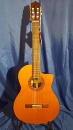 klassieke gitaar Martinez MCG-80C-CE, Muziek en Instrumenten, Snaarinstrumenten | Gitaren | Akoestisch, Ophalen, Zo goed als nieuw