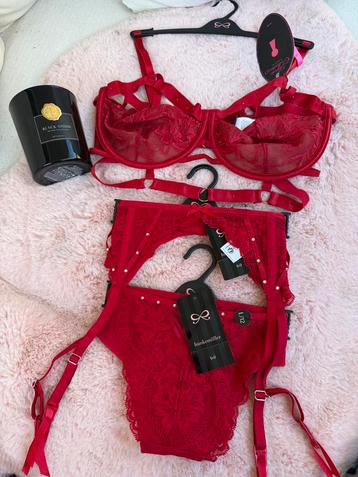 Hunkemoller bh setje rood  beschikbaar voor biedingen
