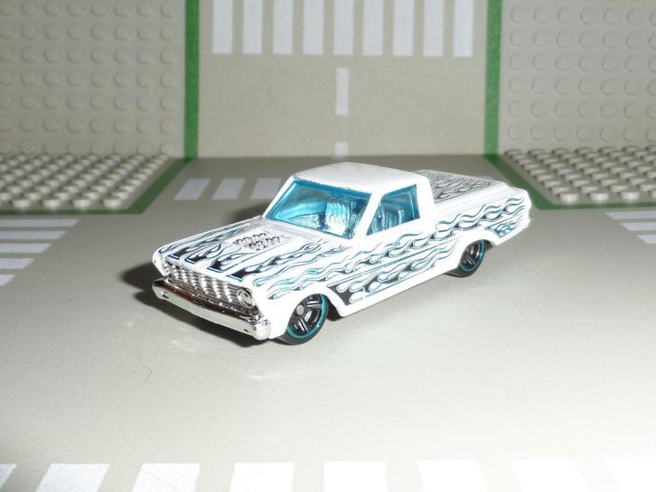 Hot Wheels - '65 Ford Ranchero - 1:64, Hobby en Vrije tijd, Modelauto's | Overige schalen, Nieuw, Auto, Ophalen of Verzenden