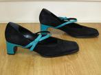 Opvallend leuke suede pumps (mt 37), Kleding | Dames, Schoenen, Pumps, Zwart, Ophalen of Verzenden, Gedragen