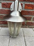 Rvs buitenlamp / buitenverlichting maximaal 60watt. Er zit w, Gebruikt, Wandlamp, Ophalen of Verzenden, Netvoeding
