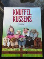 Mr. Cey - Knuffelkussens haken, Fotograferen en Filmen, Ophalen of Verzenden, Zo goed als nieuw, Mr. Cey