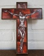 Opaline gebrandschilderd kruis Jesus INRI., Ophalen of Verzenden, Gebruikt