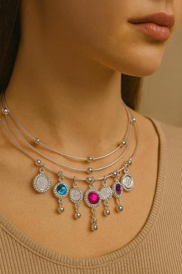Sieraden mix partij oorbellen ringen, kettingen piercings beschikbaar voor biedingen