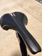 Uniek zadel Selle Italia met carbon zadelpen, Ophalen of Verzenden, Zo goed als nieuw
