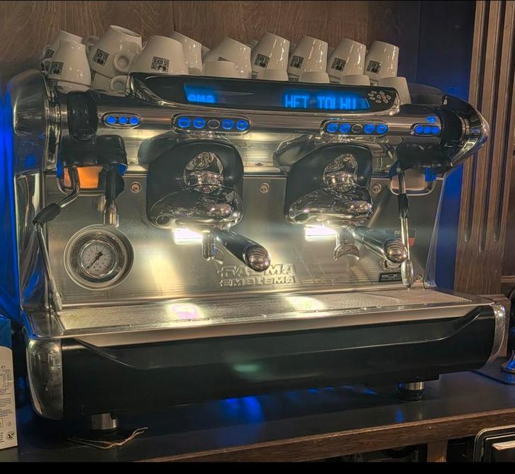 Faema Emblema A2 koffiezetapparaat met Autosteam, Witgoed en Apparatuur, Koffiezetapparaten, Zo goed als nieuw, Koffiemachine
