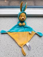 Knuffeldoek beer Winnie de Pooh merk Nicotoy met capuchon, Ophalen of Verzenden, Zo goed als nieuw, Beer