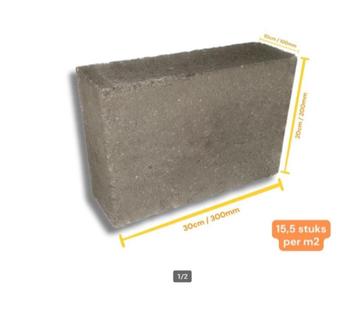 Betonblokken 30x10x20 cm binnen muur / Zwembad / Fundering beschikbaar voor biedingen