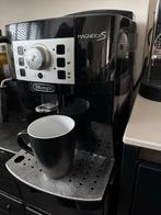 De'Longhi Magnifica S Koffiezetapparaat, Witgoed en Apparatuur, Koffiezetapparaten, Afneembaar waterreservoir, Gebruikt, Espresso apparaat