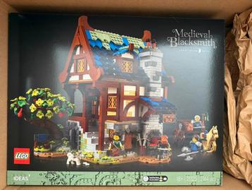 Lego 21325 Ideas Medieval Blacksmith - nieuw en verzegeld beschikbaar voor biedingen