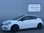 Opel Astra 1.4 Turbo Black Edition Carplay/Airco/17inch., Stof, 150 pk, 620 kg, Wit