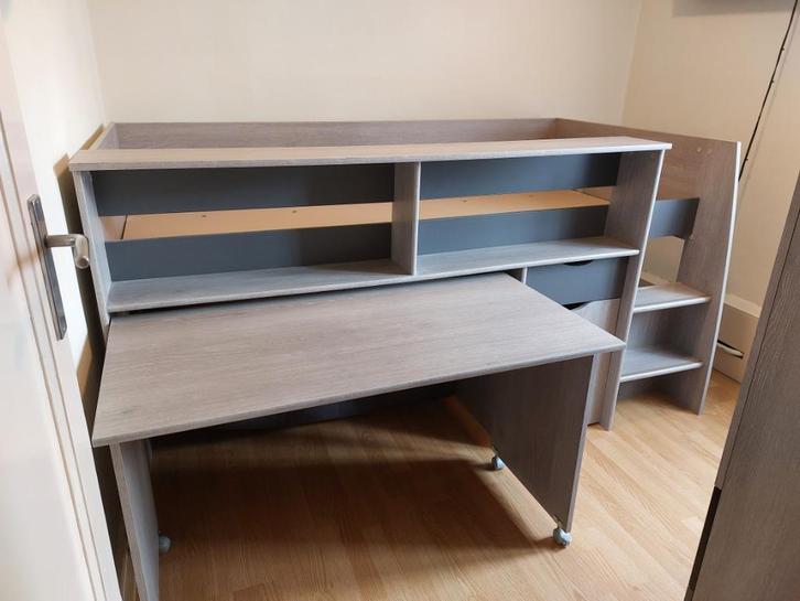 Hoogslaper + kledingkast Tempo (Leenbakker), Kinderen en Baby's, Kinderkamer | Stapelbedden en Hoogslapers, Gebruikt, Hoogslaper