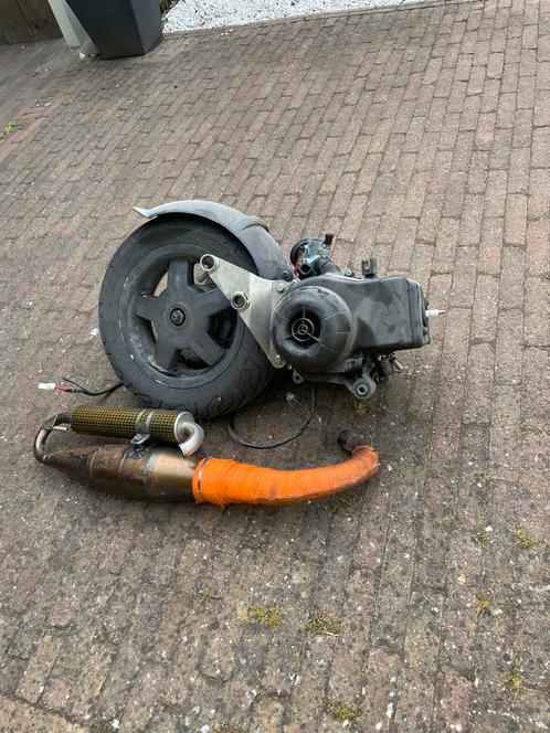 Piaggio 2t 70 ac motorblok gereviseerd, Fietsen en Brommers, Brommeronderdelen | Scooters, Nieuw, Piaggio, Blok, Ophalen of Verzenden