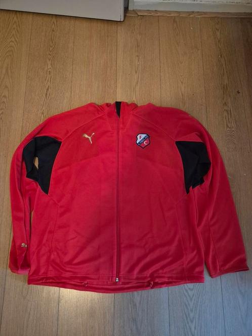 Diverse shirts/jasjes te koop, Kleding | Heren, Sportkleding, Zo goed als nieuw, Voetbal, Rood, Ophalen of Verzenden