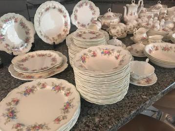Royal albert COLLEEN🤍💚🤍💚 beschikbaar voor biedingen