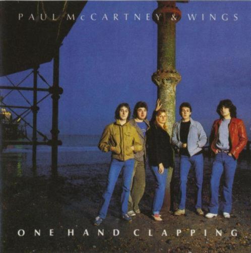 CD: Paul McCartney & Wings – One Hand Clapping (ZGAN), Cd's en Dvd's, Cd's | Pop, Zo goed als nieuw, 1980 tot 2000, Ophalen of Verzenden