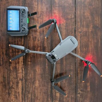 DJI Mavic 3 - Drone - Cine Premium Combo beschikbaar voor biedingen