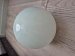 Bollamp / tafellamp Ikea, Huis en Inrichting, Lampen | Plafondlampen, Ophalen, Zo goed als nieuw, Kunststof