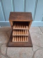 Leuk vintage sigarettendoosje van hout, Verzamelen, Rookartikelen, Aanstekers en Luciferdoosjes, Ophalen of Verzenden, Gebruikt