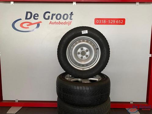 Winterwielen / winterbanden 215/60/16 VW Transporter, Auto-onderdelen, Banden en Velgen, Banden en Velgen, Winterbanden, 16 inch