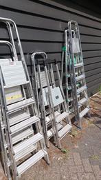 Huishoudtrappen Diverse Merken —> 5,- per trede/plateau, Doe-het-zelf en Verbouw, Ladders en Trappen, Ophalen, Gebruikt, Trap